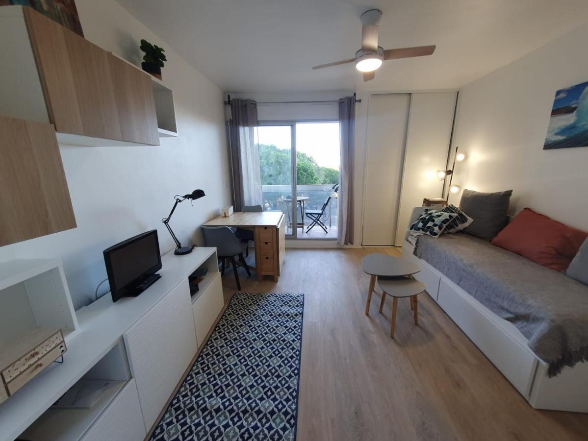 Charmant Studio Refait A Neuf Carnon Port 34 Mauguio Kültér fotó